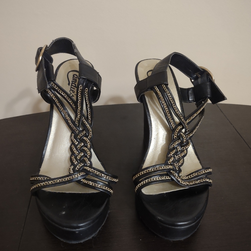 Platform shoes